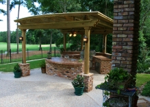 arbor-pergola-with-outdoor-kichen-brick-column-bases