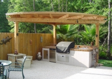 arbor-pergola-with-outdoor-kicthen-and-stainless-steel-appliances